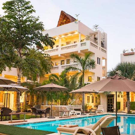 Alamos Inn Hotel Con Jacuzzi Y Piscina Канкун Екстериор снимка