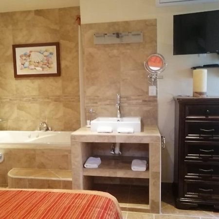 Alamos Inn Hotel Con Jacuzzi Y Piscina Канкун Екстериор снимка