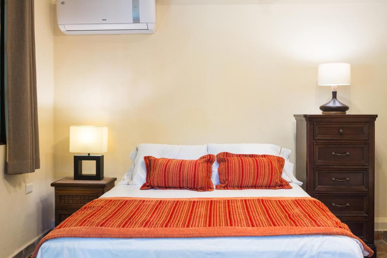 Alamos Inn Hotel Con Jacuzzi Y Piscina Канкун Екстериор снимка