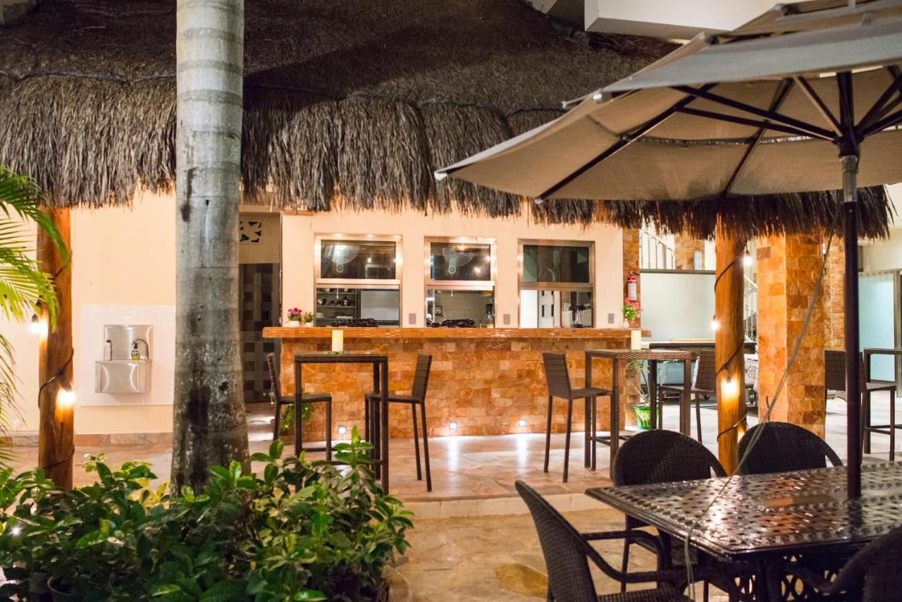 Alamos Inn Hotel Con Jacuzzi Y Piscina Канкун Екстериор снимка
