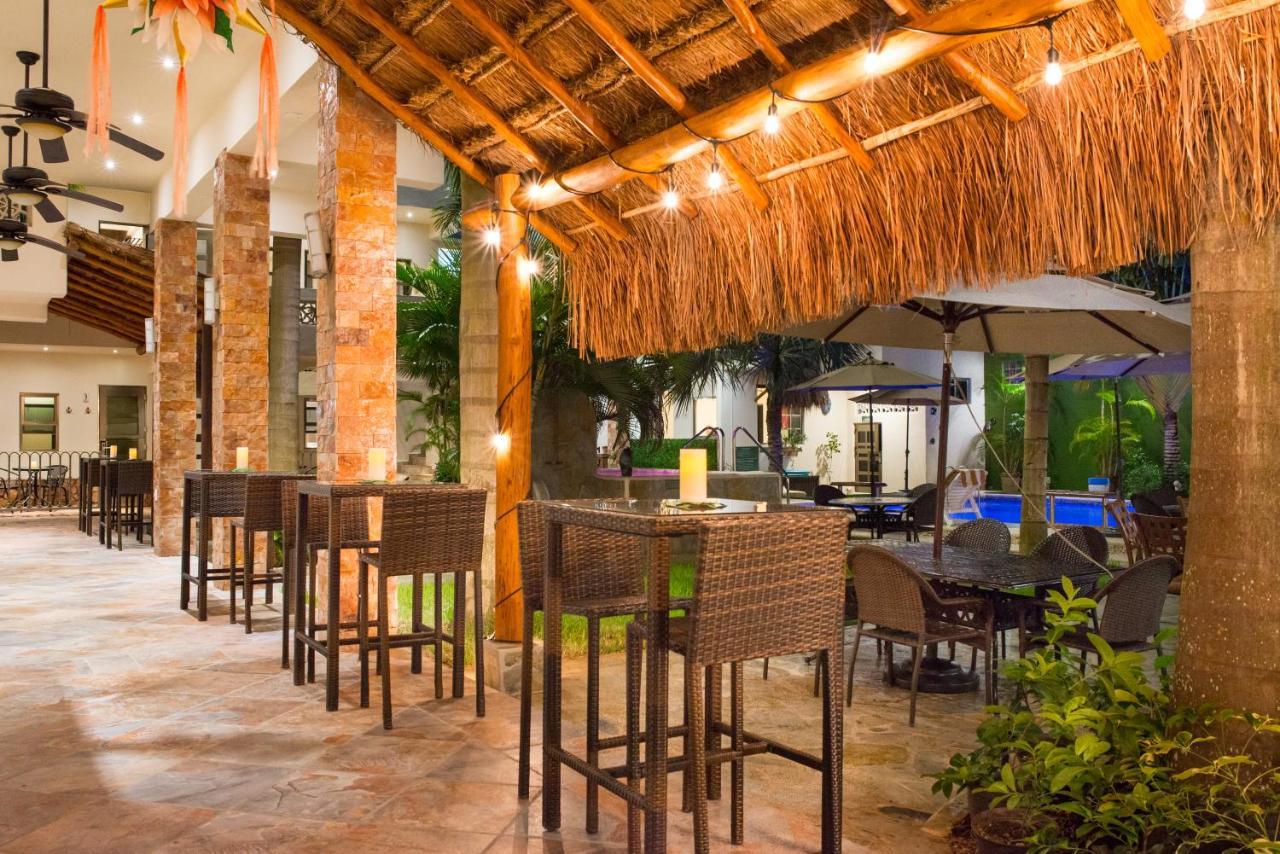 Alamos Inn Hotel Con Jacuzzi Y Piscina Канкун Екстериор снимка